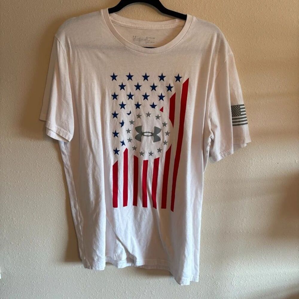 Under Armour Men's XL USA Flag Stars Stripes Graphic T-Shirt Freedom